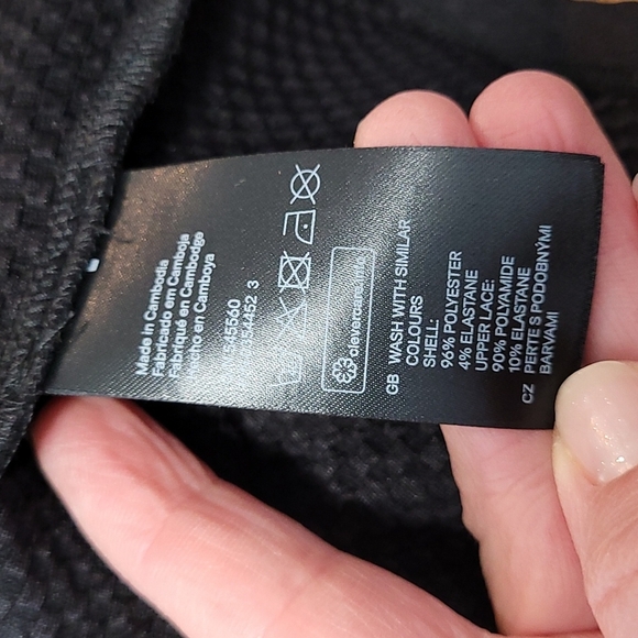 H&M Blouse - Picture 6 of 7